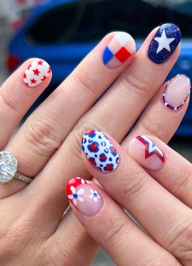 59 Elegant 4th Of July Nails Patriotic Nail Designs You Must Try on Independence Day 57 America Day Flag Nail Art