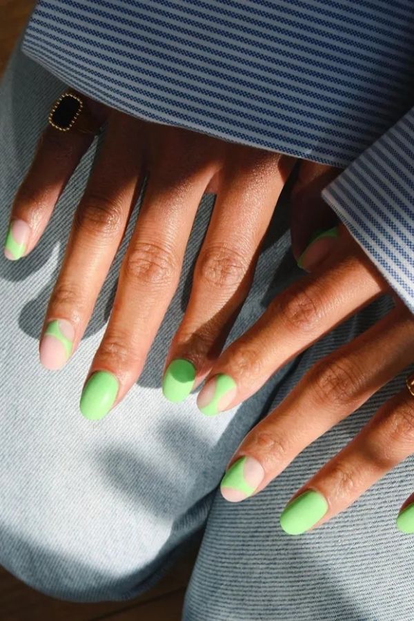 Apple-Green Nails Art