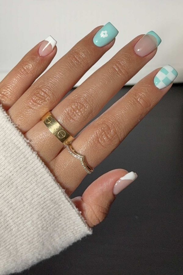 43 Trending Short Summer Nails Designs You Can’t Miss But Replicate 5 Baby Blue Short Warm Weather Nails