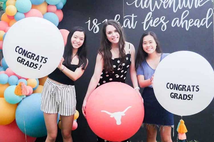 23 Picture-Perfect Graduation Party Backdrop Ideas That Will Wow Your Guests 4 Budget-Friendly DIY Graduation Backdrop