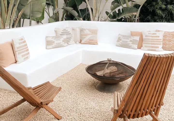 44 Back Patio Ideas on a Budget to Transform Small Outdoor Spaces 31 Build a Simple Gravel Patio