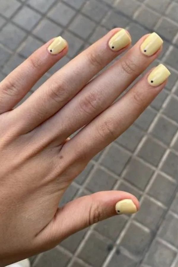 34 Soft to Bold Cutest Yellow Nail Designs Ideas Perfect for Summer and Beyond 31 Buttercup Yellow Mani