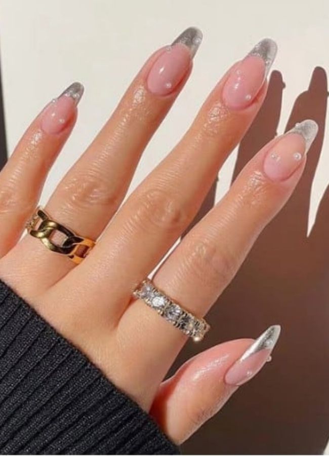 48 Super Trendy French Tip Nails and Manicure Designs You Will Instantly Love 46 Christmas Pearls Metallic Silver French Tip Nails