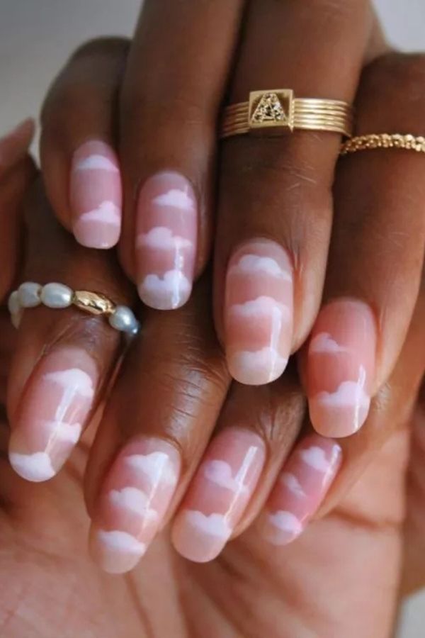 47 Cute Graduation Nail Ideas Mani Designs To Instantly Elevate Your Graduation Look 40 Cloudy Graduation Themed Nails