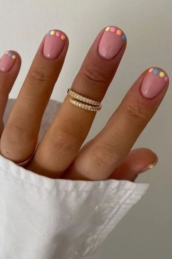 43 Trending Short Summer Nails Designs You Can’t Miss But Replicate 20 Confetti Dots Nails