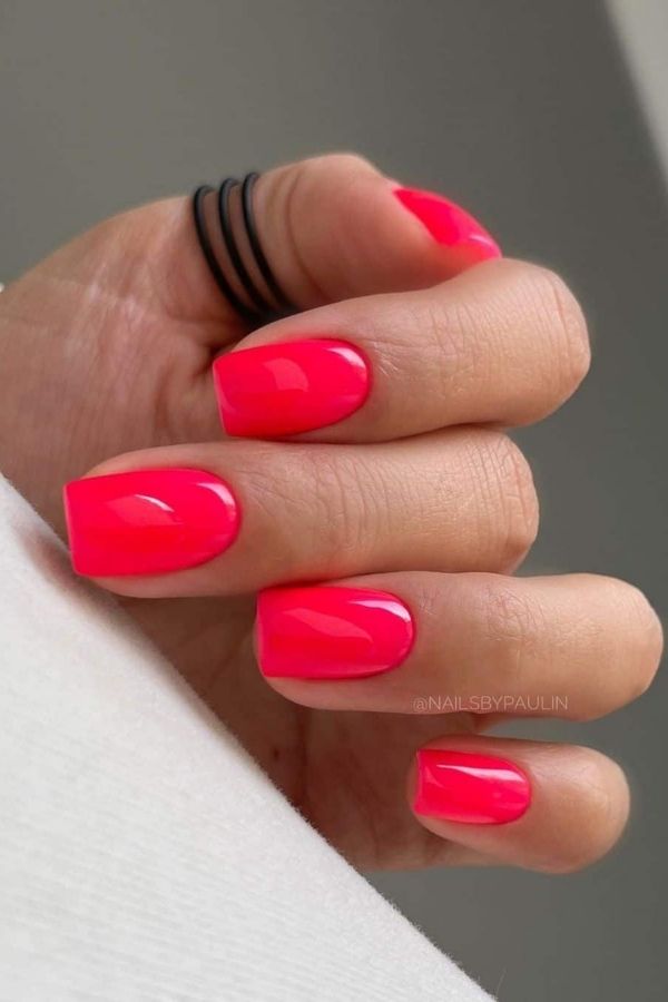43 Trending Short Summer Nails Designs You Can’t Miss But Replicate 21 Coral Short Nails for Summer