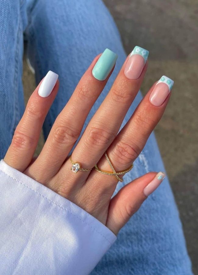 48 Super Trendy French Tip Nails and Manicure Designs You Will Instantly Love 4 Floral Regency French Mani Art
