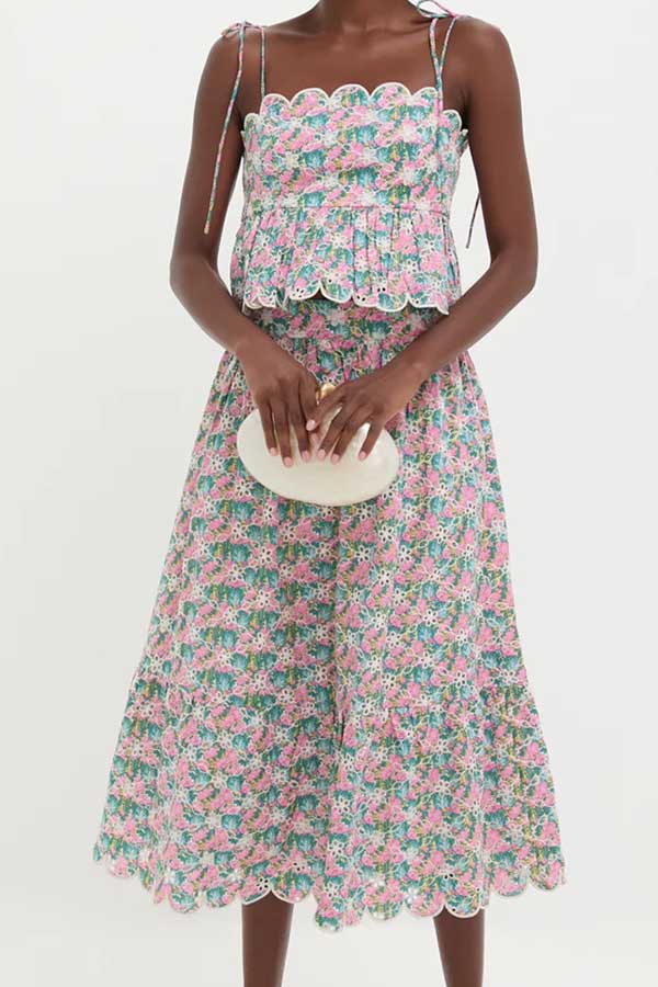 37 Festive 4th of July Outfits to Celebrate Independence Day in Style 25 Floral Scalloped Eyelet Top