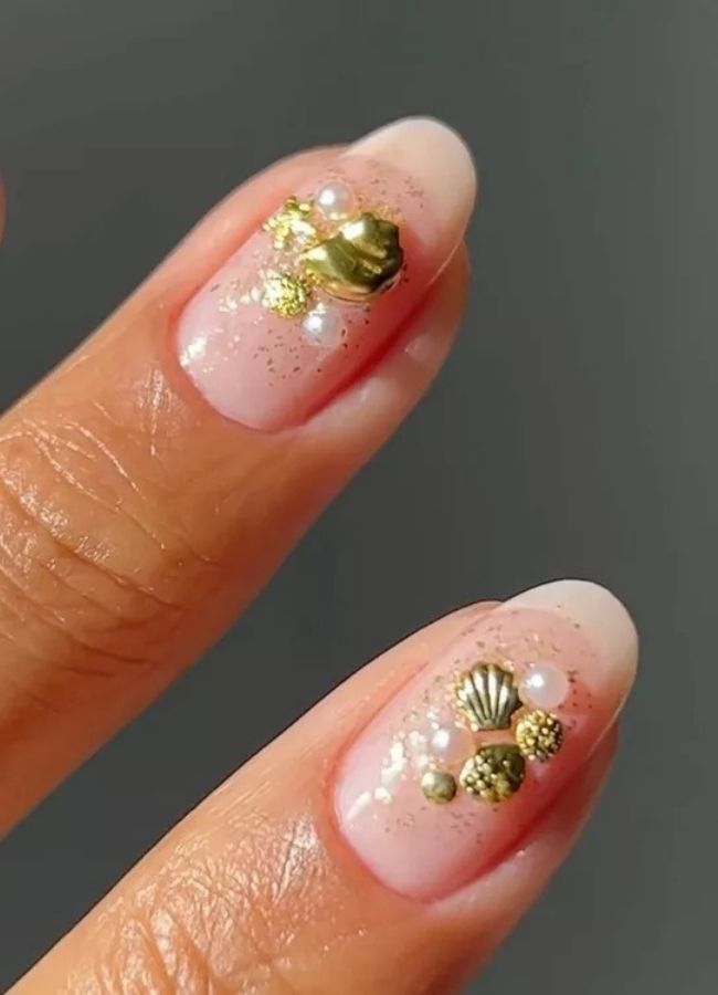 31 Insanely Cute Beach Nails Designs Ideas You’ll Want to Recreate This Summer 6 Gold 3D Accents for a Glam Beach Look