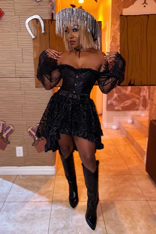 30 Black Cowgirl Outfits for Black Women That Redefine Western Style 21 Gothic Western Glam