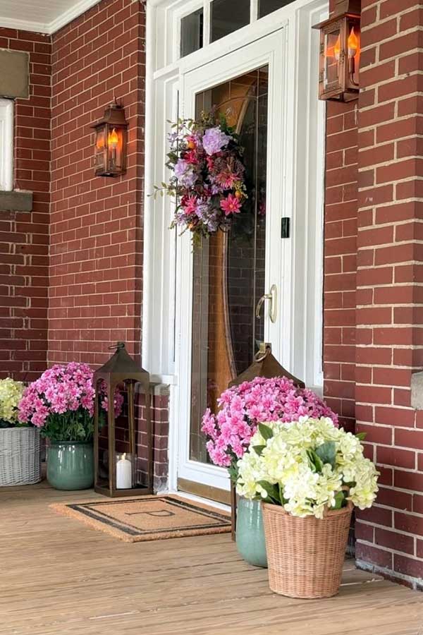 36 Stunning Summer Decorating Ideas to Refresh Your Home for 2025 22 Inviting Brick Entryway Decor