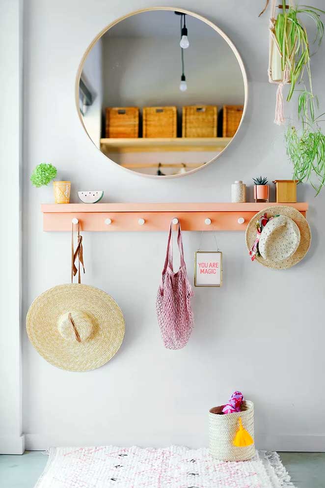47 Dream Apartment Decor Ideas to Make You Feel Like Home 8 Make an Entryway You’ll Use