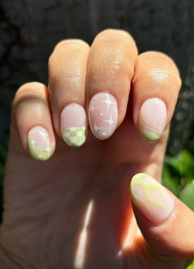 48 Super Trendy French Tip Nails and Manicure Designs You Will Instantly Love 22 Minimalist Green French Tip Nails
