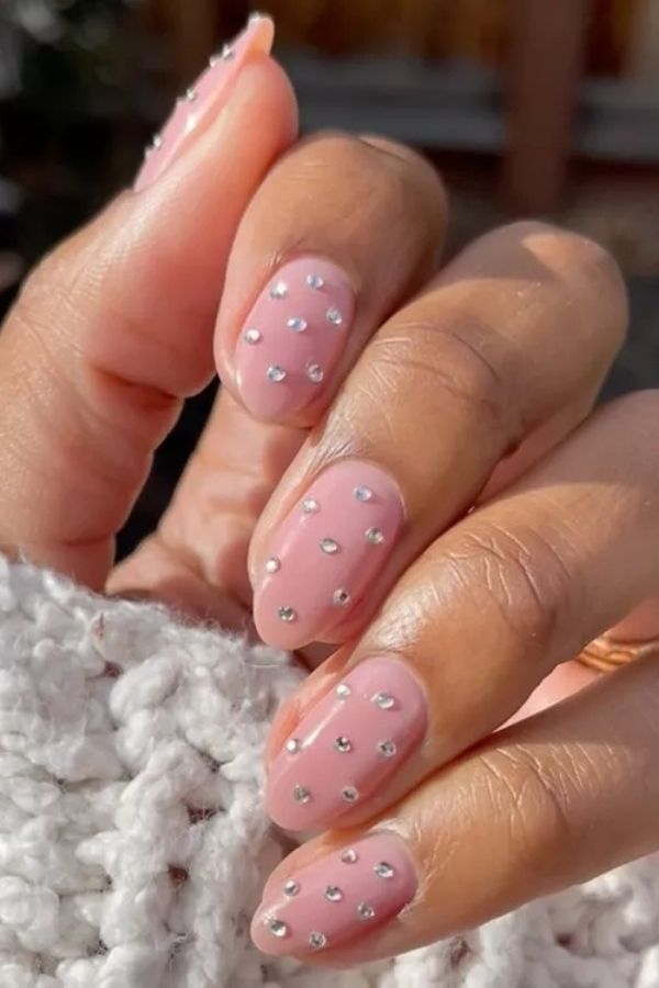 47 Cute Graduation Nail Ideas Mani Designs To Instantly Elevate Your Graduation Look 42 Nude Mani Ideas for College Grad