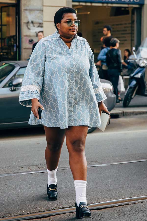 37 Festive 4th of July Outfits to Celebrate Independence Day in Style 32 Oversized Shirtdress Outfit