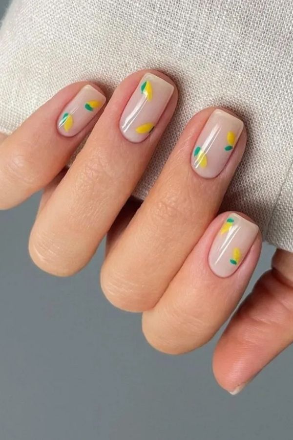 43 Trending Short Summer Nails Designs You Can’t Miss But Replicate 2 Short Leafy Nails Design