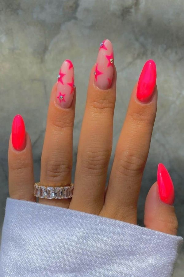 53 Lovely Bright Neon Nail Designs and Mani Nails Colors That Are Trending This Year 40 Sparkly Neon Star Nails