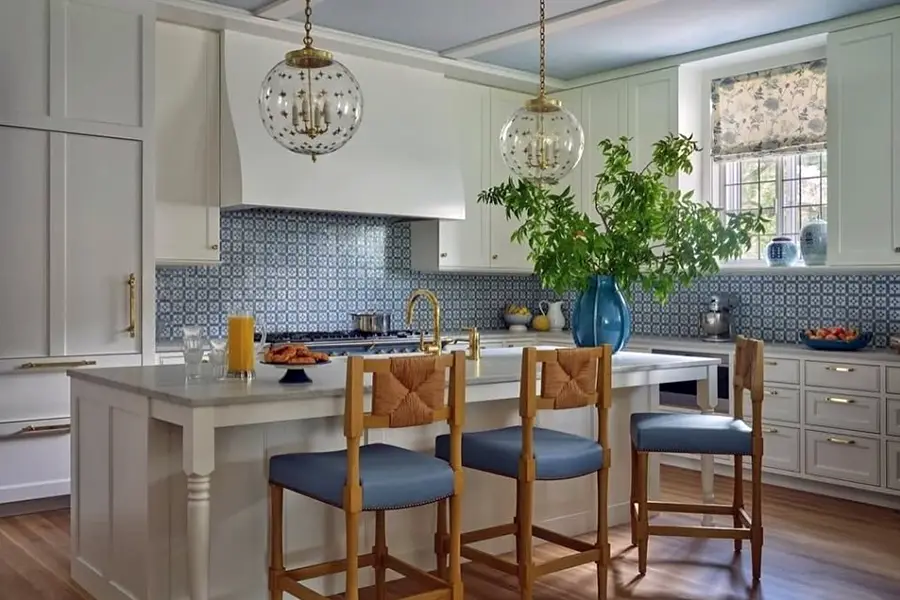 Stylish Blue Kitchen Design