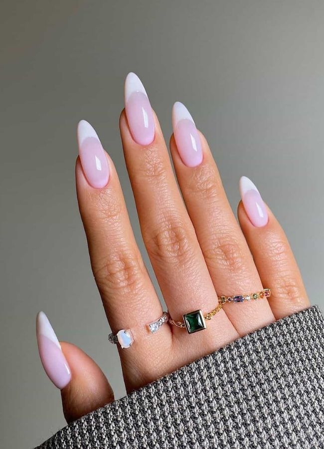 48 Super Trendy French Tip Nails and Manicure Designs You Will Instantly Love 17 Tweet Style Pink French Nails