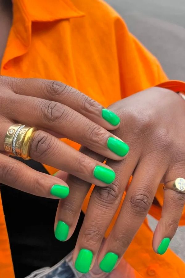 Vibrant Green Nails Ideas