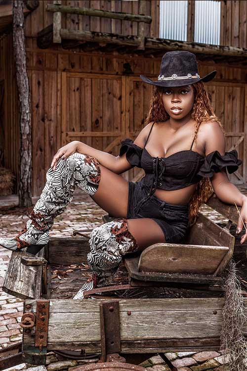 30 Black Cowgirl Outfits for Black Women That Redefine Western Style 6 Wild West Warrior Vibes