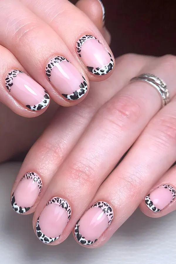 44 Simple Clear Nail Designs For Fresh, Clean, and Modern Mani Look 28 Animal Print Negative Space Nails