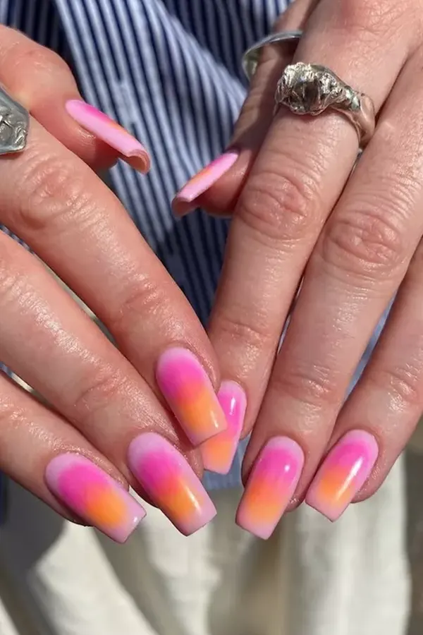 32 Cute Sunset Nails Design Mani Styles That Feel Like Golden Hour 27 Aura-Inspired Gradient Mani