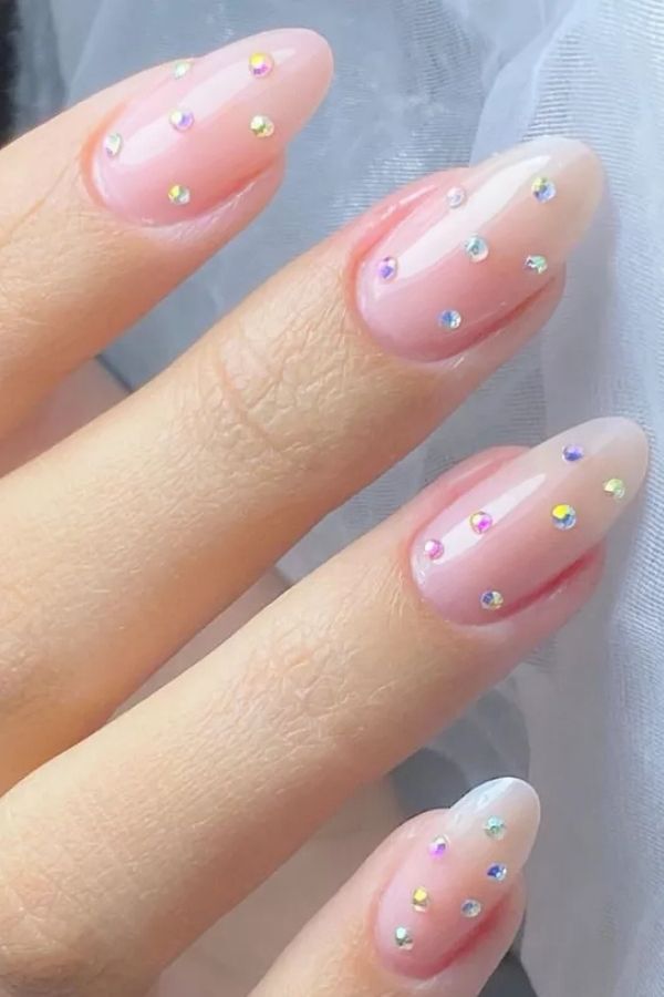 36 Subtle Yet Cute Minimal Nail Designs Mani Ideas You’ll Love to Wear 14 Blush Nails with Pearl Details