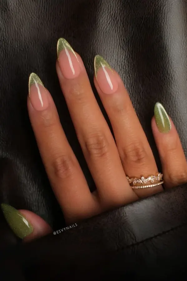 Cat-Eye Olive Mani