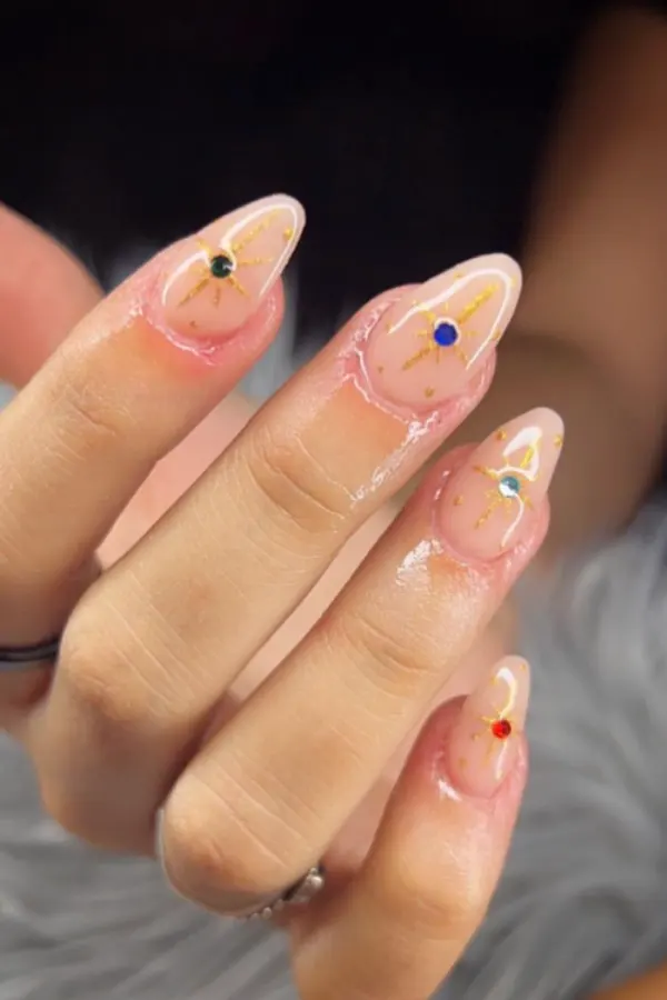 Chic Short Almond Nails