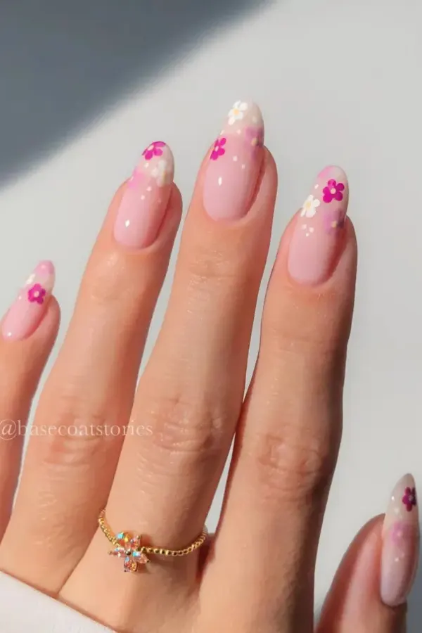 54 Elegant Flower Nail Designs Floral Mani Ideas To Copy This Season 22 Classy Pink Daisy Square Nails Idea