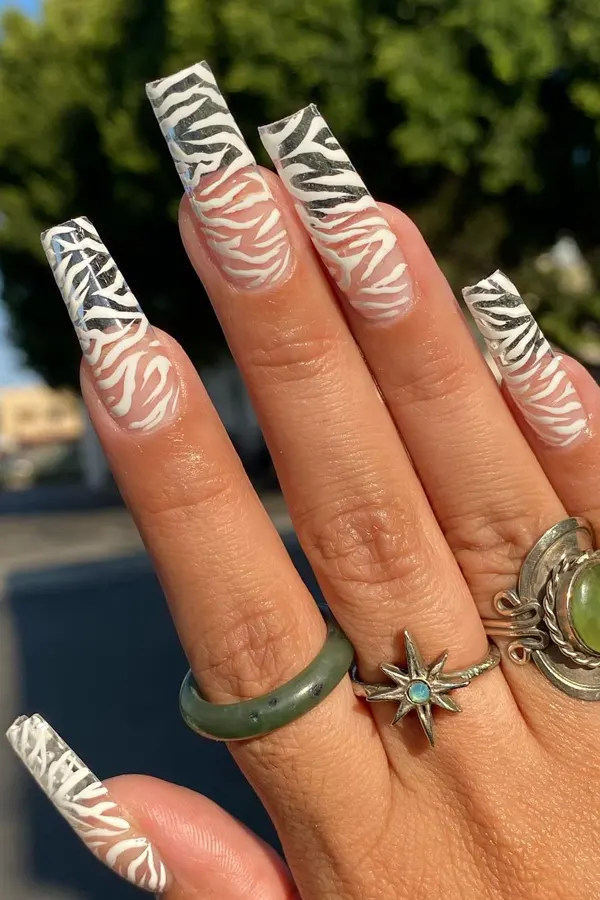 44 Simple Clear Nail Designs For Fresh, Clean, and Modern Mani Look 31 Clean Base Zebra Stripes Nails