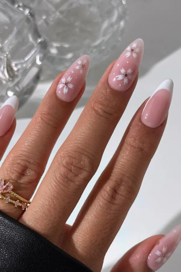 54 Elegant Flower Nail Designs Floral Mani Ideas To Copy This Season 37 Cute Cherry Blossom Nails