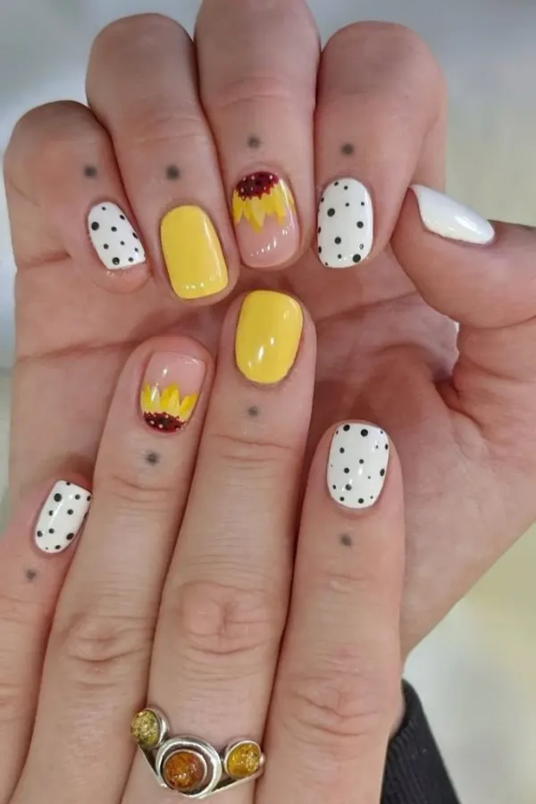 41 Bright and Cheerful Sunflower Nail Designs Ideas You’ll Love to Copy 31 Dot Art Half-Sunflower Nails