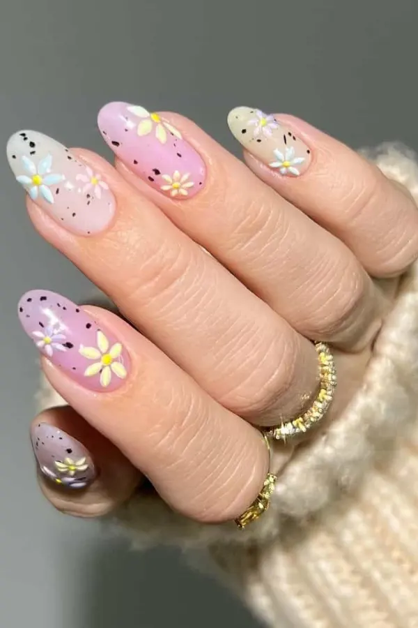 54 Elegant Flower Nail Designs Floral Mani Ideas To Copy This Season 43 Easter Florals with Mini Egg Tones
