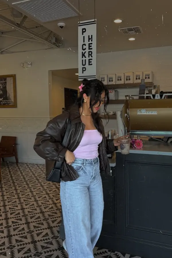 51 Stylish Fall Outfit Ideas for Woman Who Want Comfort and Class 18 Edgy Fall Look with Leather and Denim - Fall Outfit Ideas for Female