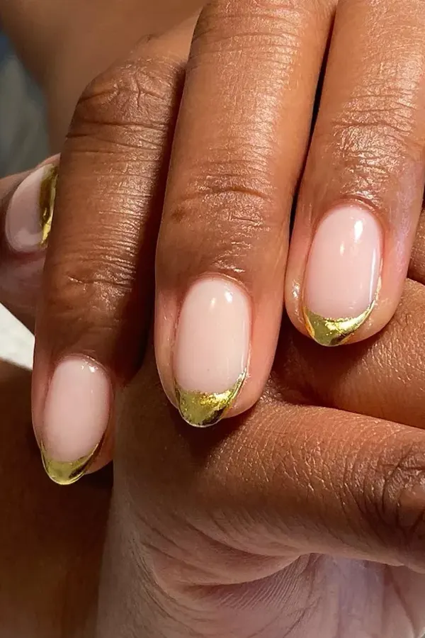 44 Simple Clear Nail Designs For Fresh, Clean, and Modern Mani Look 16 Gold Chrome French Twist Tips