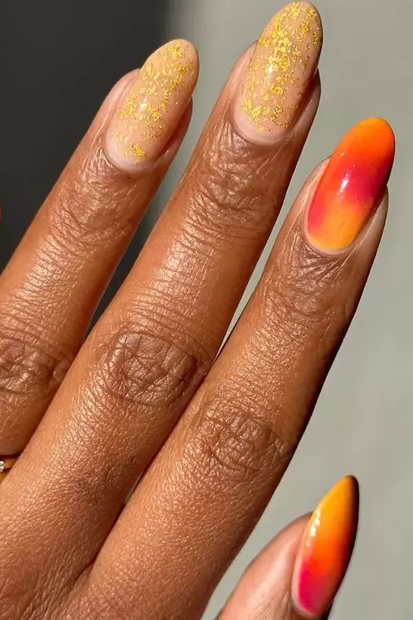 32 Cute Sunset Nails Design Mani Styles That Feel Like Golden Hour 10 Golden Hour Flecked Manicure
