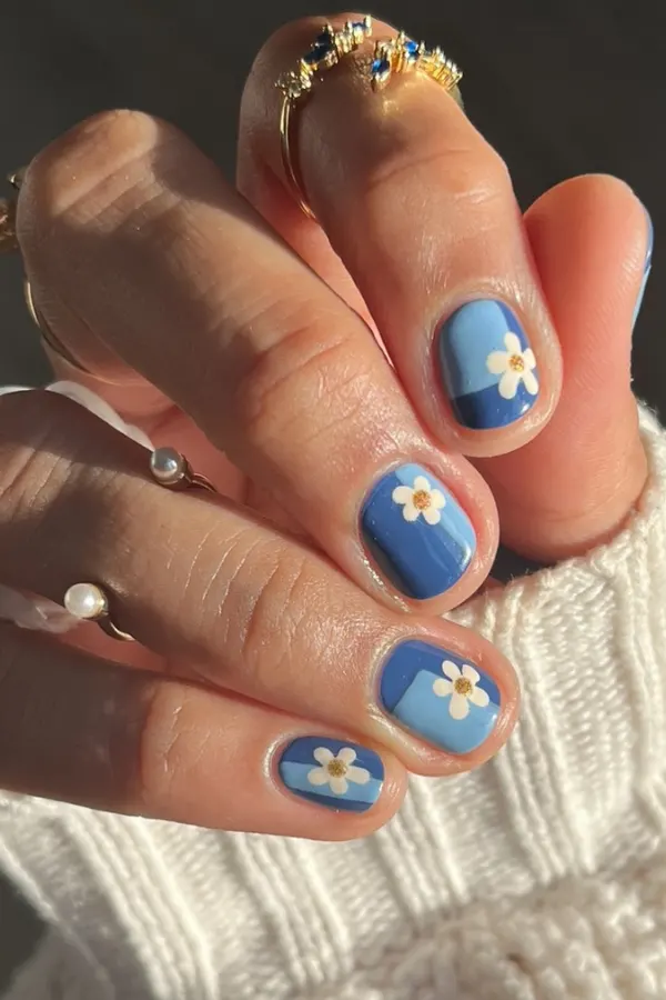 54 Elegant Flower Nail Designs Floral Mani Ideas To Copy This Season 8 Jasmine Flower Nails Design