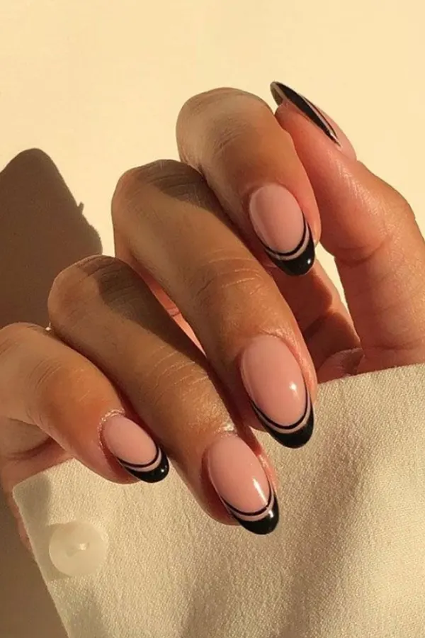 Minimal Black Thin Line Art