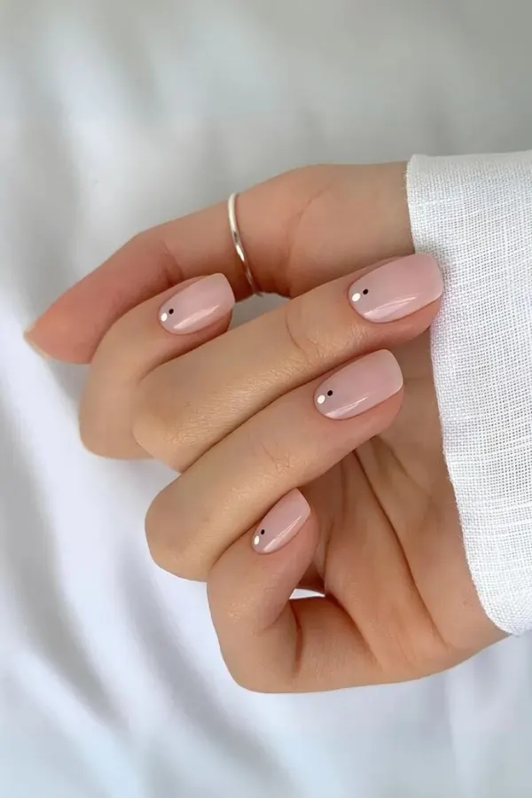 37 Must-Try Clean Girl Nails Ideas for a Fresh and Effortlessly Simple Look 25 Minimal Dot Accent Nail Design