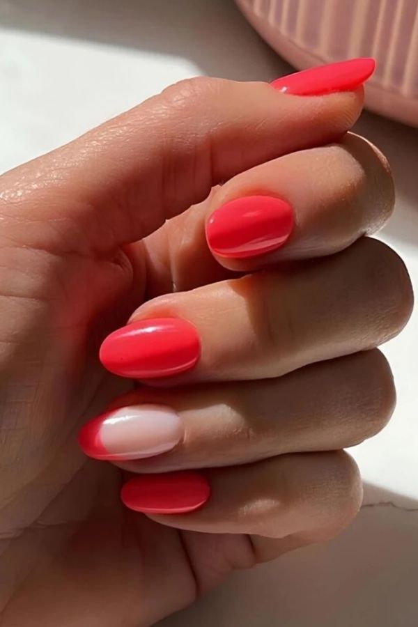 39 Gorgeous Coral Nail Designs Ideas for Short and Long Nails 38 Neon Coral Mani