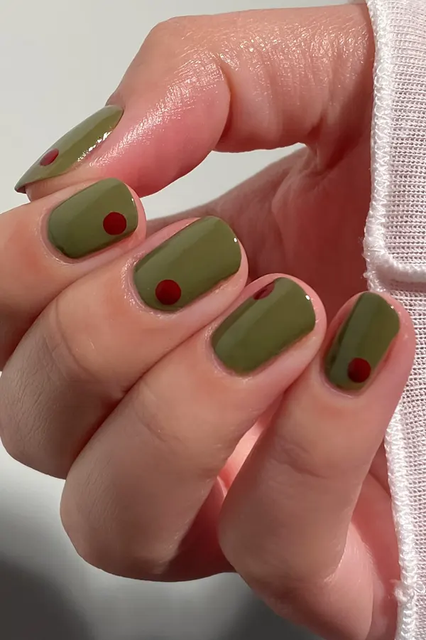Olive Simple Short Nails Art