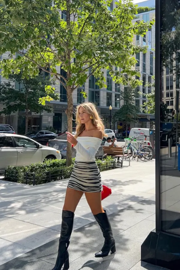 51 Stylish Fall Outfit Ideas for Woman Who Want Comfort and Class 13 Playful Contrast with an Off-Shoulder Top and Zebra Mini