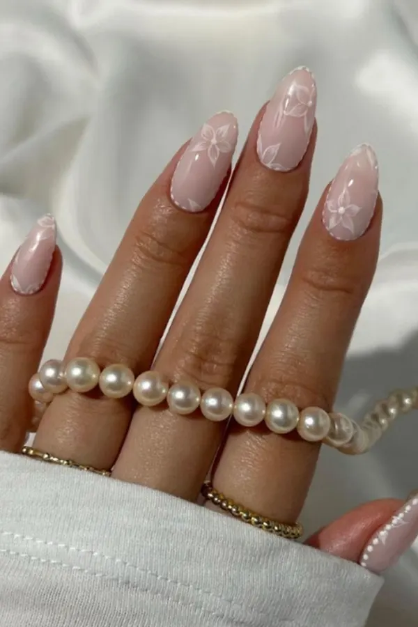 37. Glam Fall Wedding Nail Ideas For Guests & Bride That Look Great in Every Photo 35 Romantic Lace-Inspired Nails for a Bridal Look