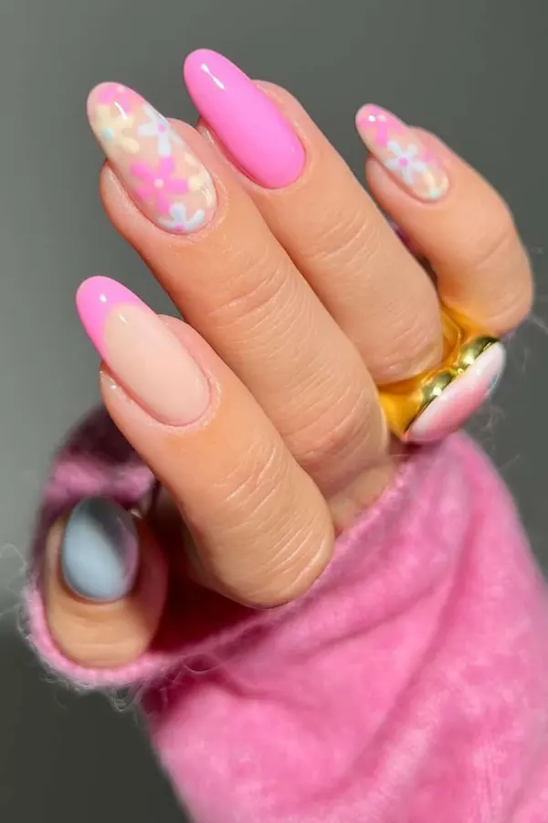 54 Elegant Flower Nail Designs Floral Mani Ideas To Copy This Season 30 Soft Pink and Blue Floral Nails