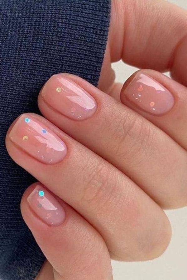 36 Subtle Yet Cute Minimal Nail Designs Mani Ideas You’ll Love to Wear 17 Soft Sparkle Confetti Nails