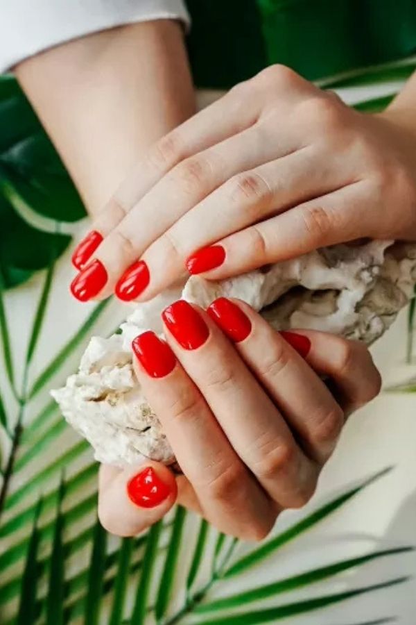 41 Fun Summer Nails Designs To Level Up Your Look This Season 24 Strawberry Red Simple Summer Nails