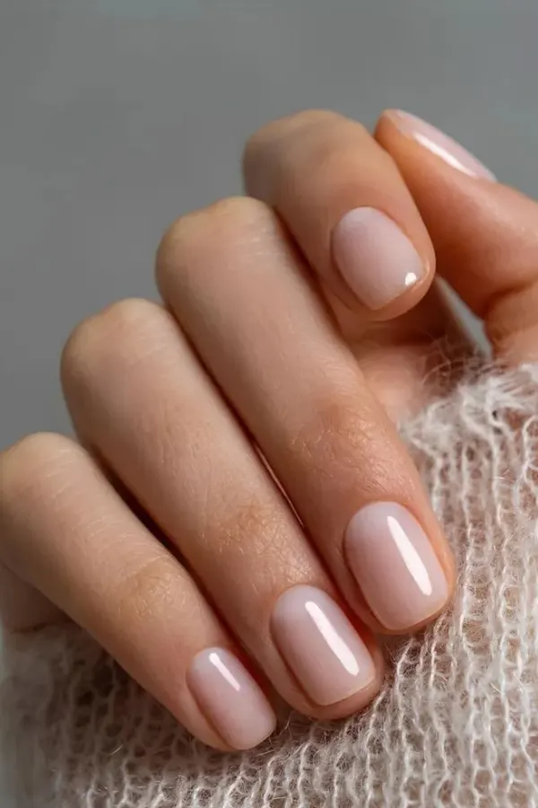37 Must-Try Clean Girl Nails Ideas for a Fresh and Effortlessly Simple Look 30 Subtle Half-Moon Nails Detail