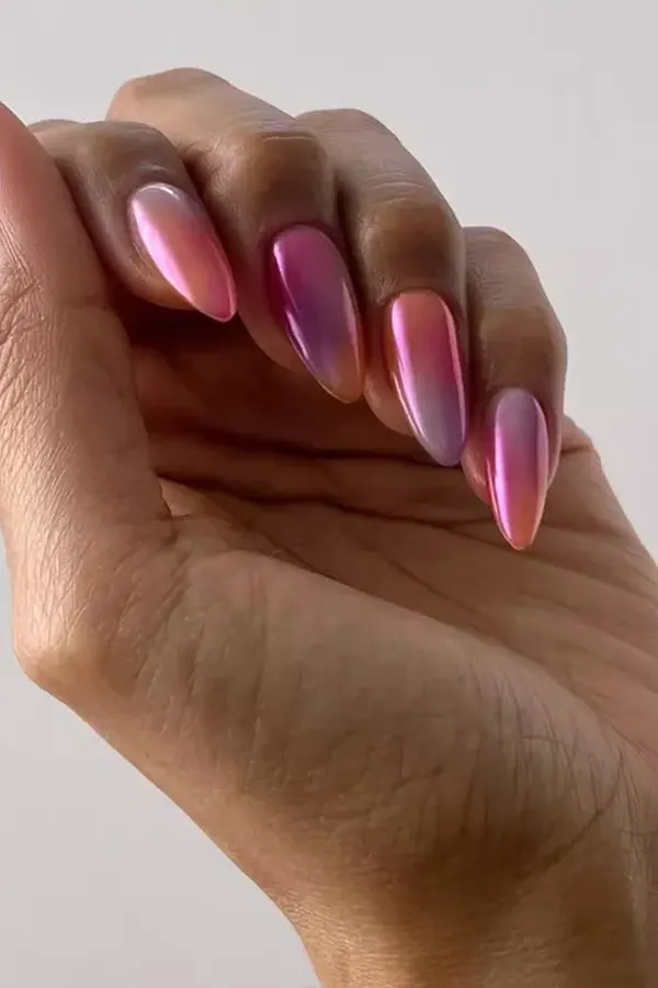 32 Cute Sunset Nails Design Mani Styles That Feel Like Golden Hour 31 Sunset Chrome Finish Nails